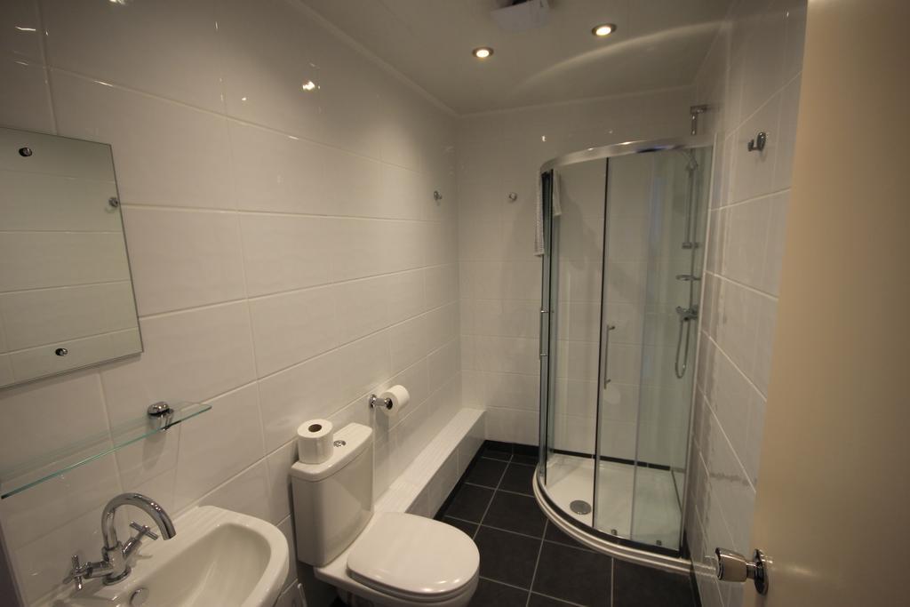 Dolphins Hotel Bournemouth Ngoại thất bức ảnh