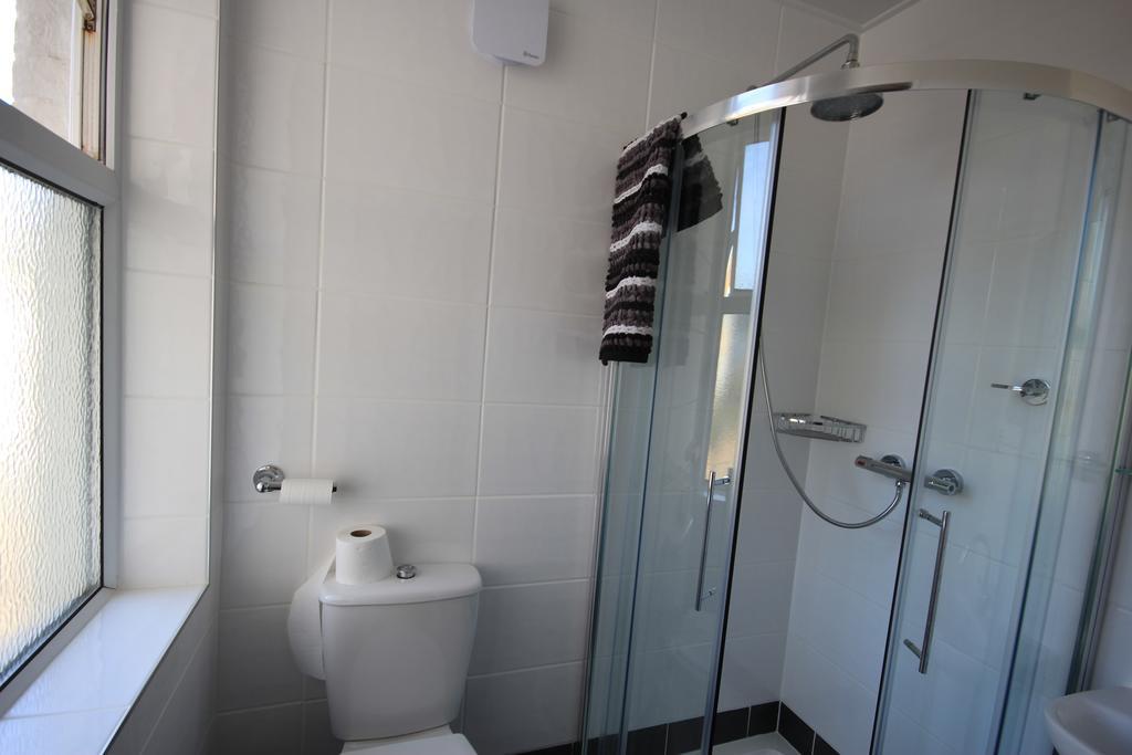 Dolphins Hotel Bournemouth Ngoại thất bức ảnh